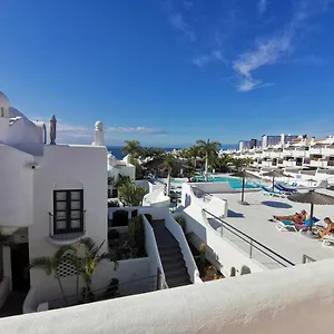 https://2-en-adeje-paraiso.tenerifehoteles.net