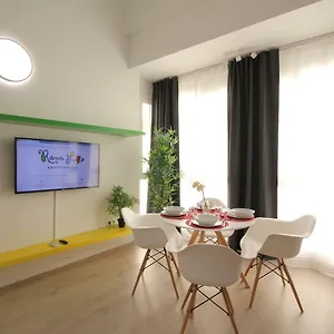 https://apartamentos-romero-luna.es-andalucia.com